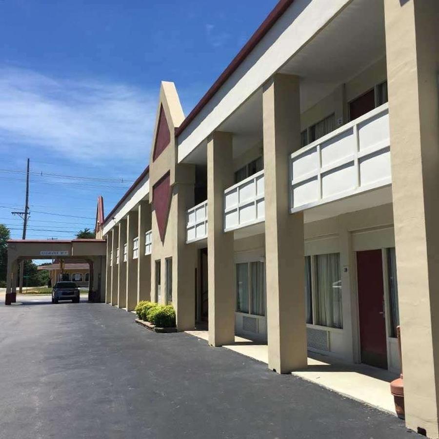 Astoria Hotel Danville North Exteriér fotografie