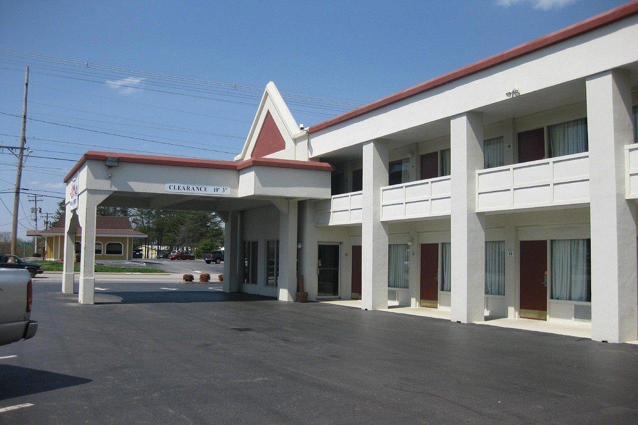 Astoria Hotel Danville North Exteriér fotografie