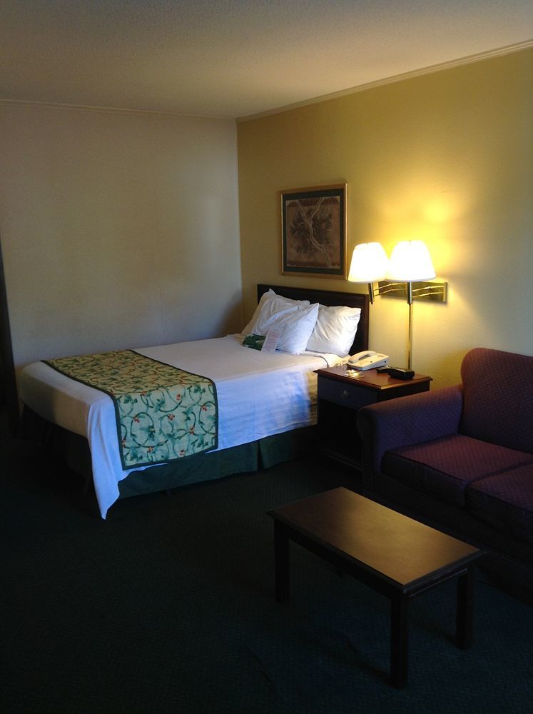 Astoria Hotel Danville North Exteriér fotografie